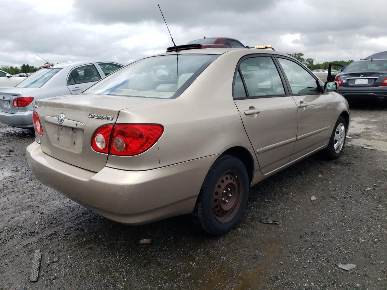 Photo 4 from auction – 2005 TOYOTA COROLLA CE with VIN 1NXBR32E65Z411066