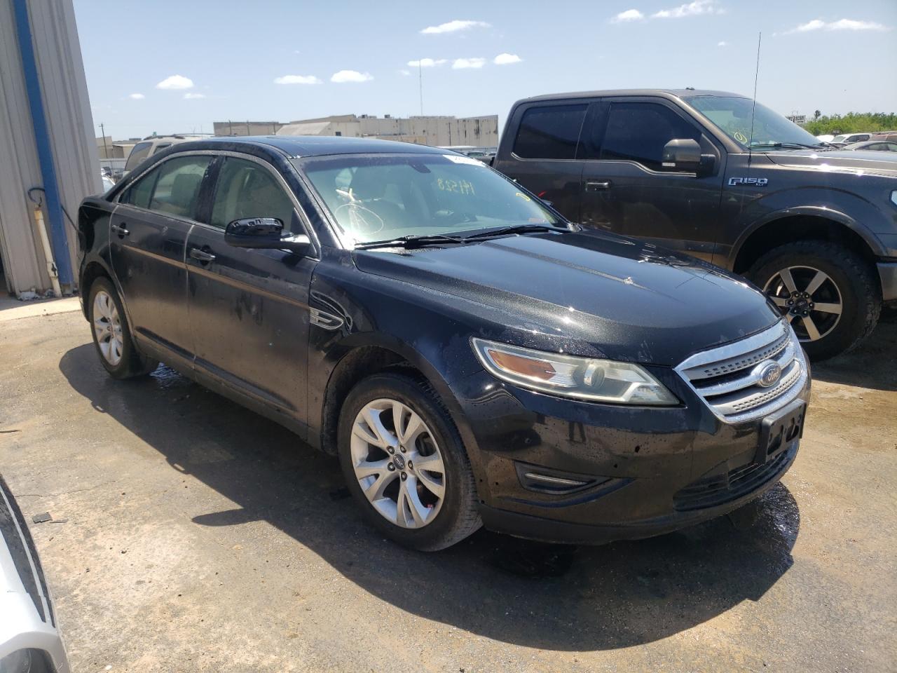 FORD TAURUS SEL 2010 with VIN 1FAHP2HW6AG133718 - Photo from auction