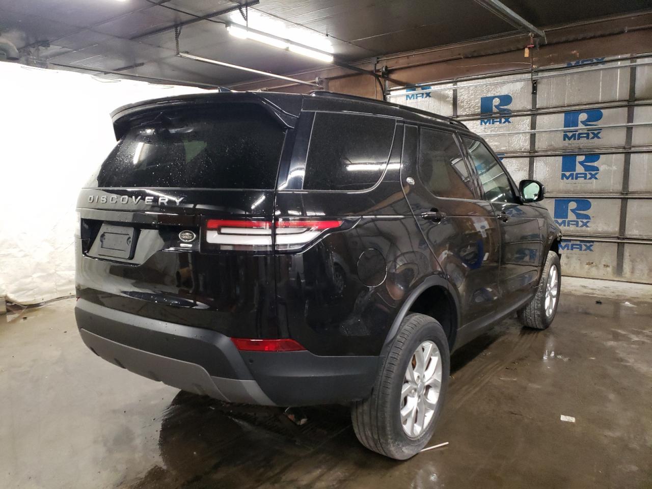 Photo 4 from auction – 2018 LAND ROVER DISCOVERY with VIN SALRG2RV3JA077494