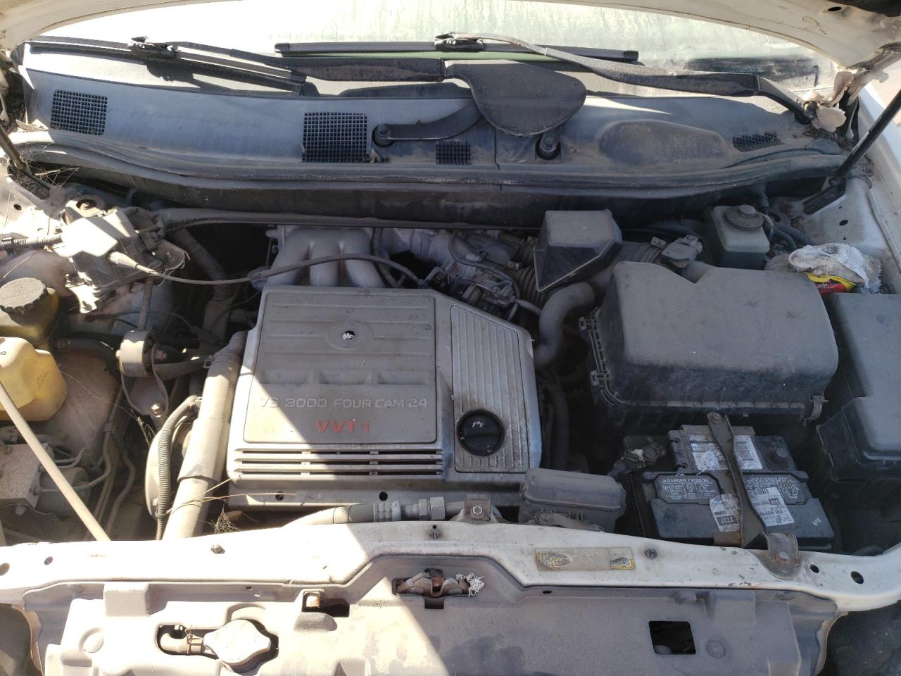 Photo 7 from auction – 1999 LEXUS RX 300 with VIN JT6HF10U4X0090880