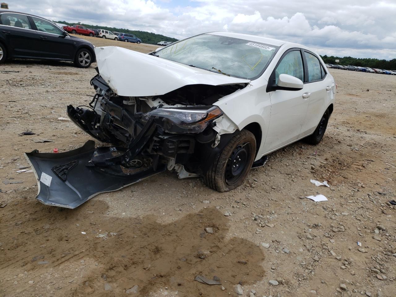 Photo 2 from auction – 2017 TOYOTA COROLLA L with VIN 5YFBURHEXHP579873
