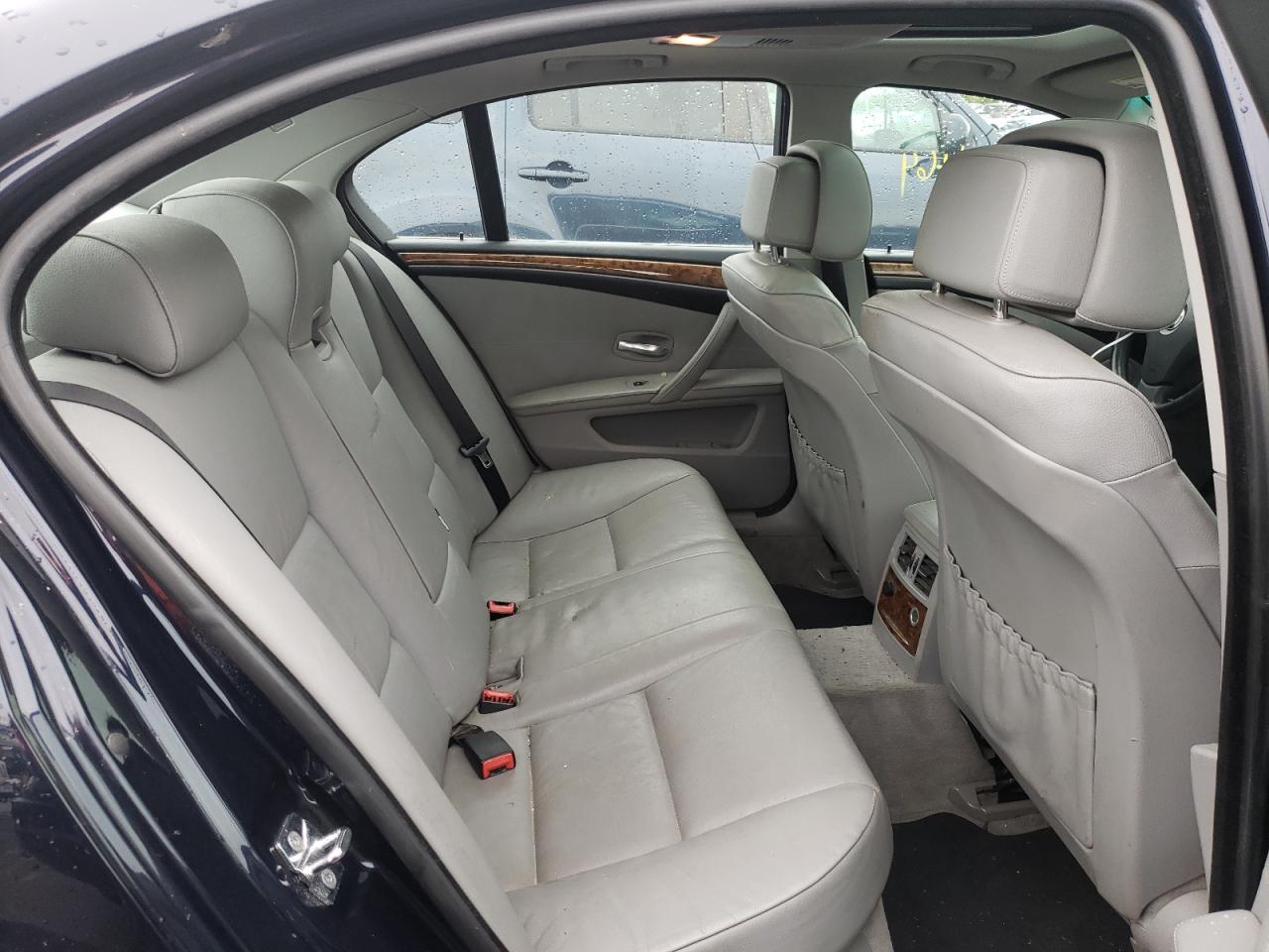 Photo 6 from auction – 2008 BMW 528 XI with VIN WBANV13598CZ58260
