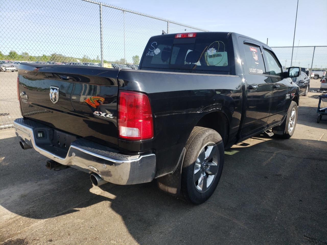 Photo 4 from auction – 2015 RAM 1500 SLT with VIN 1C6RR7LM4FS573329