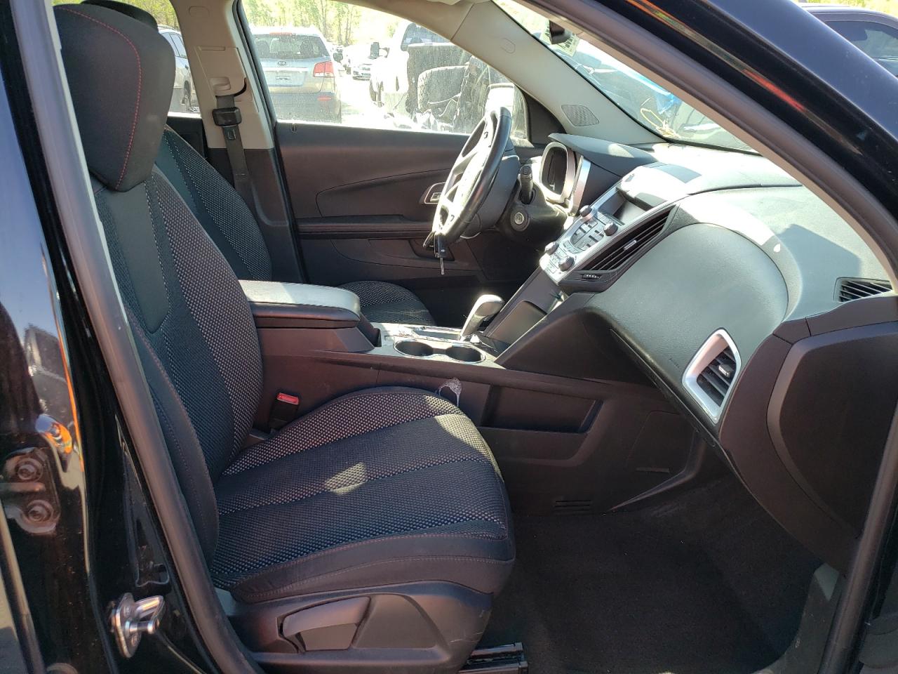 Photo 5 from auction – 2011 CHEVROLET EQUINOX LT with VIN 2CNALDEC0B6377276
