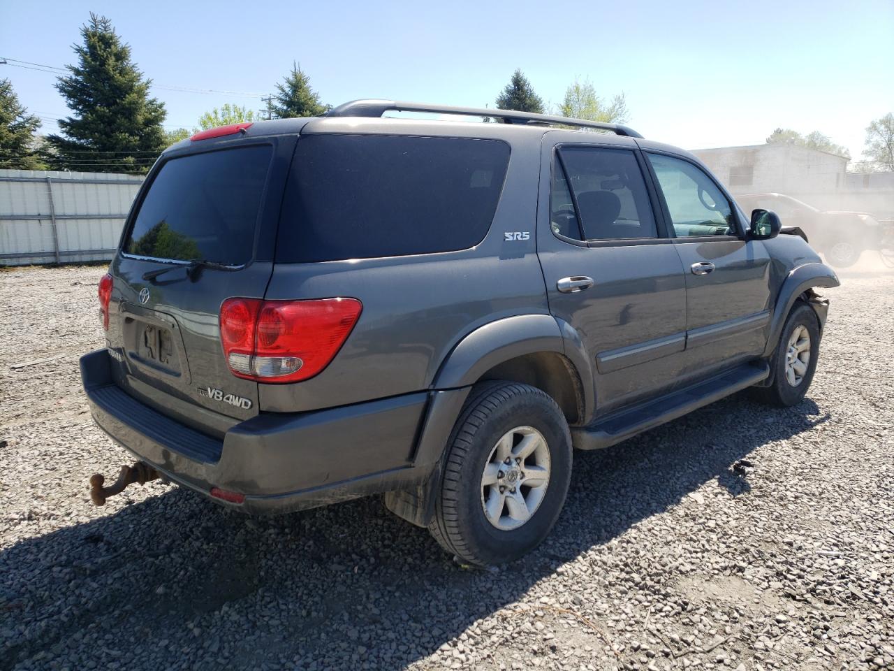 Photo 4 from auction – 2005 TOYOTA SEQUOIA SR with VIN 5TDBT44A55S254771