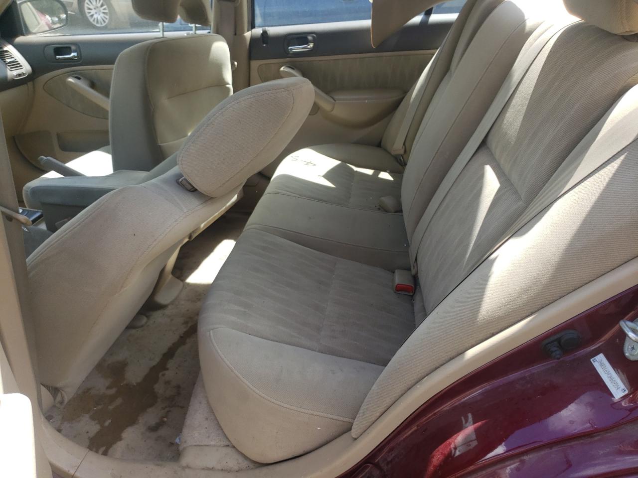 Photo 6 from auction – 2003 HONDA CIVIC with VIN 2HGES16543H609554