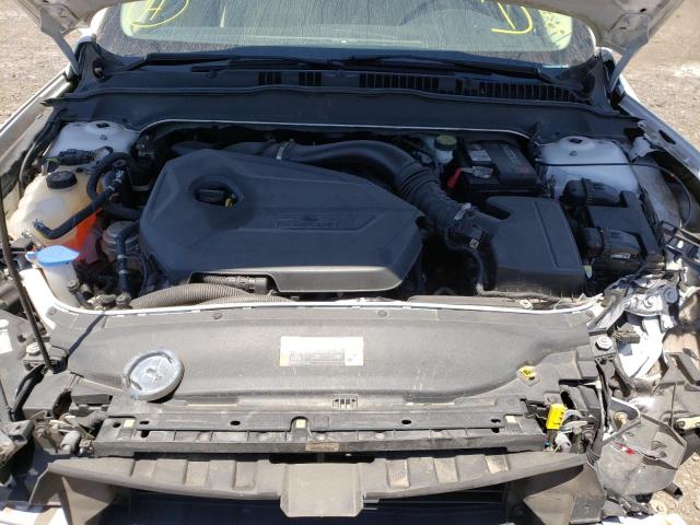 Photo 7 from auction – 2013 FORD FUSION SE with VIN 3FA6P0HR1DR187298