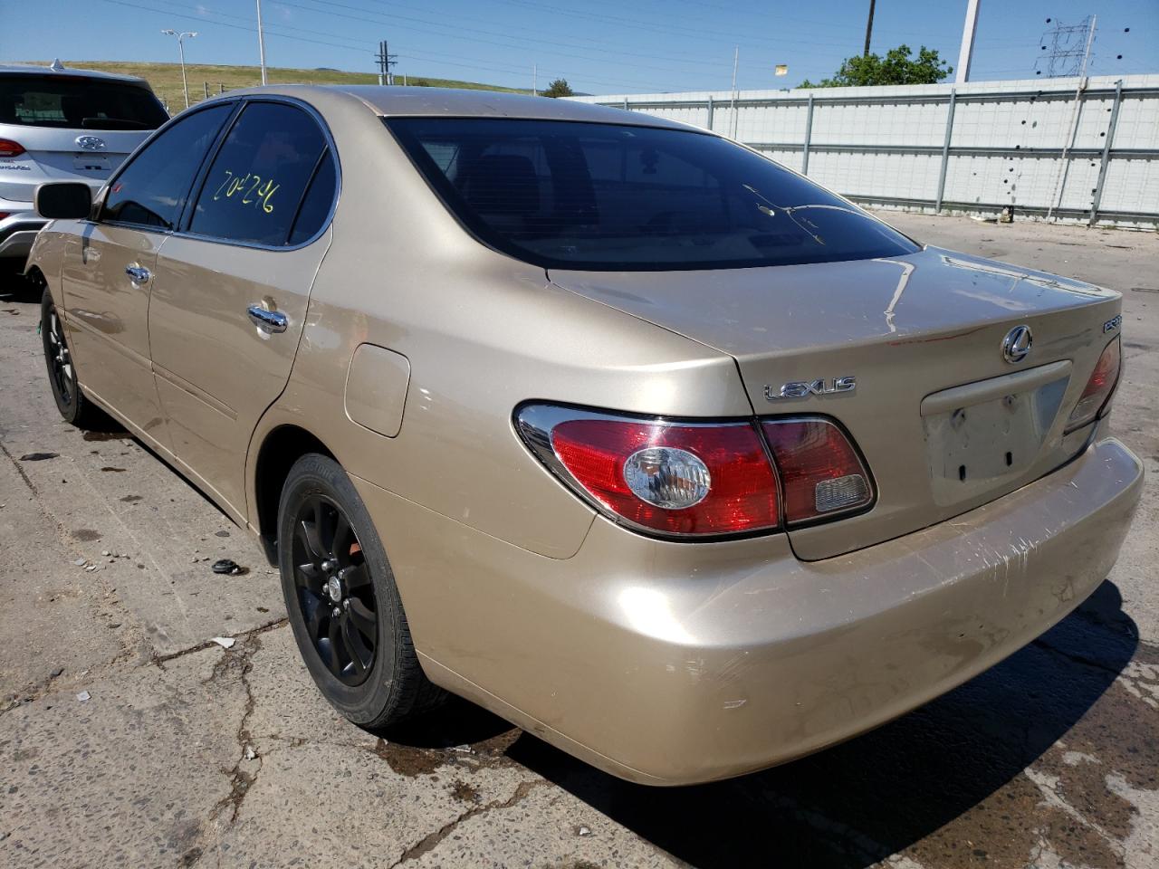 Photo 16 from auction – 2003 LEXUS ES 300 with VIN JTHBF30G130103162