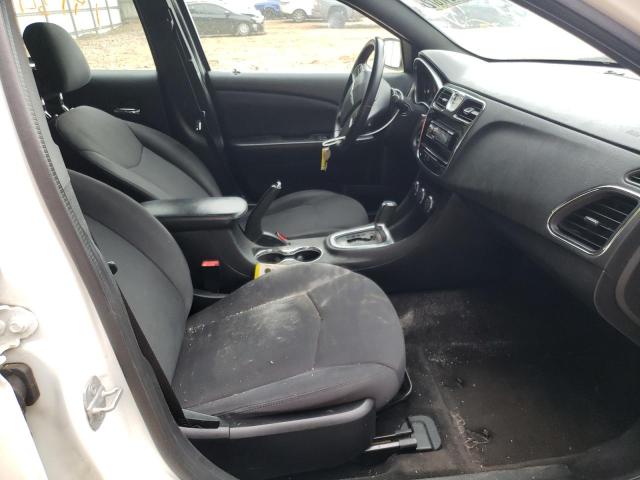Photo 5 from auction – 2013 CHRYSLER 200 TOURIN with VIN 1C3CCBBBXDN728226
