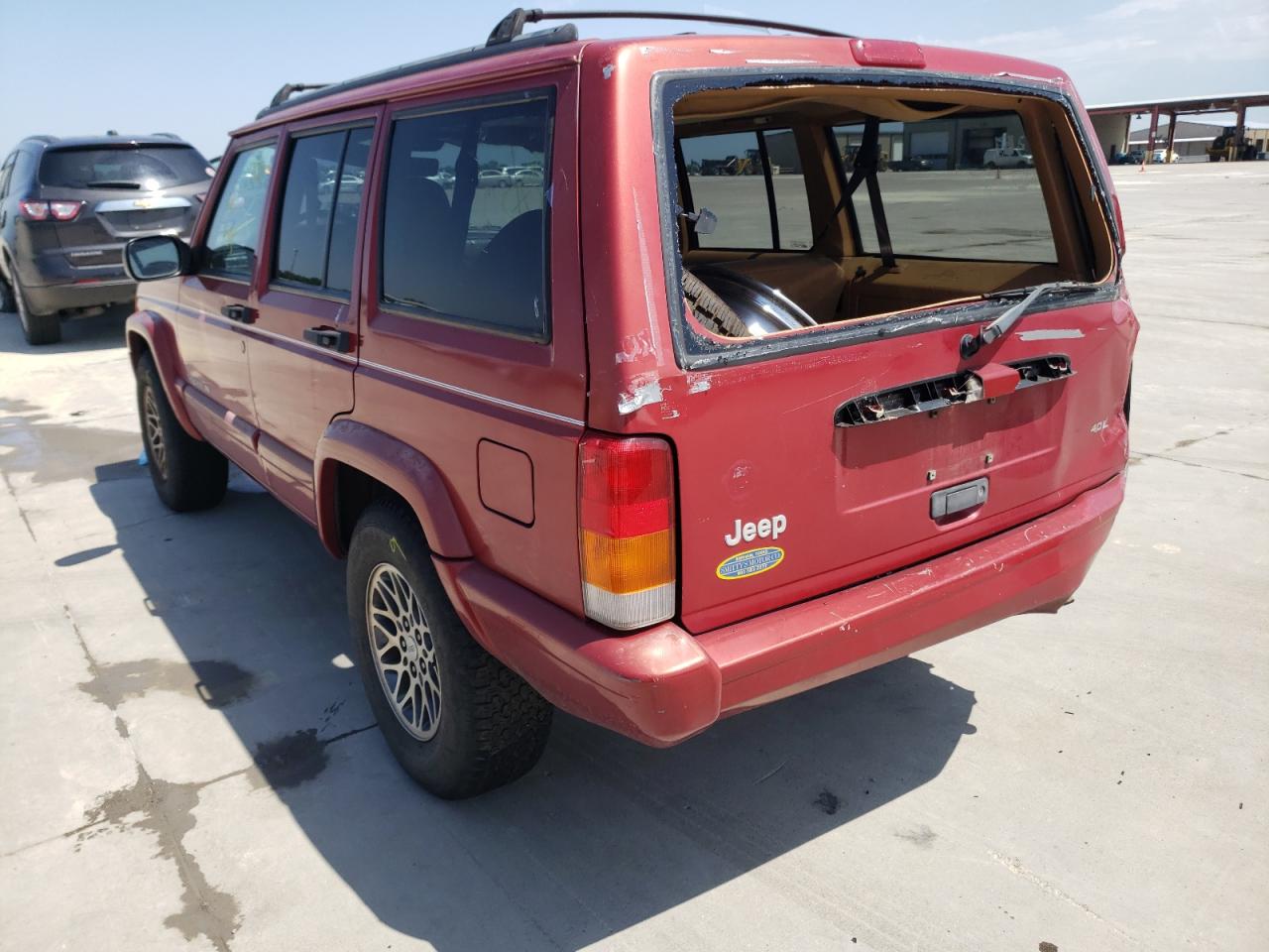 Photo 3 from auction – 1998 JEEP CHEROKEE L with VIN 1J4FT78S3WL188241