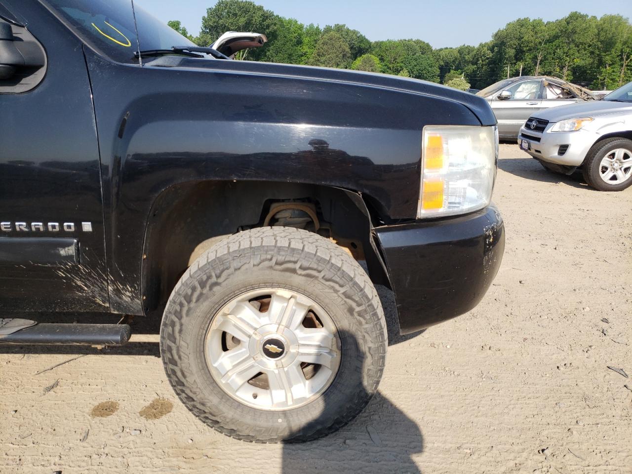 Photo 10 from auction – 2008 CHEVROLET SILVERADO with VIN 2GCEK13C481147806