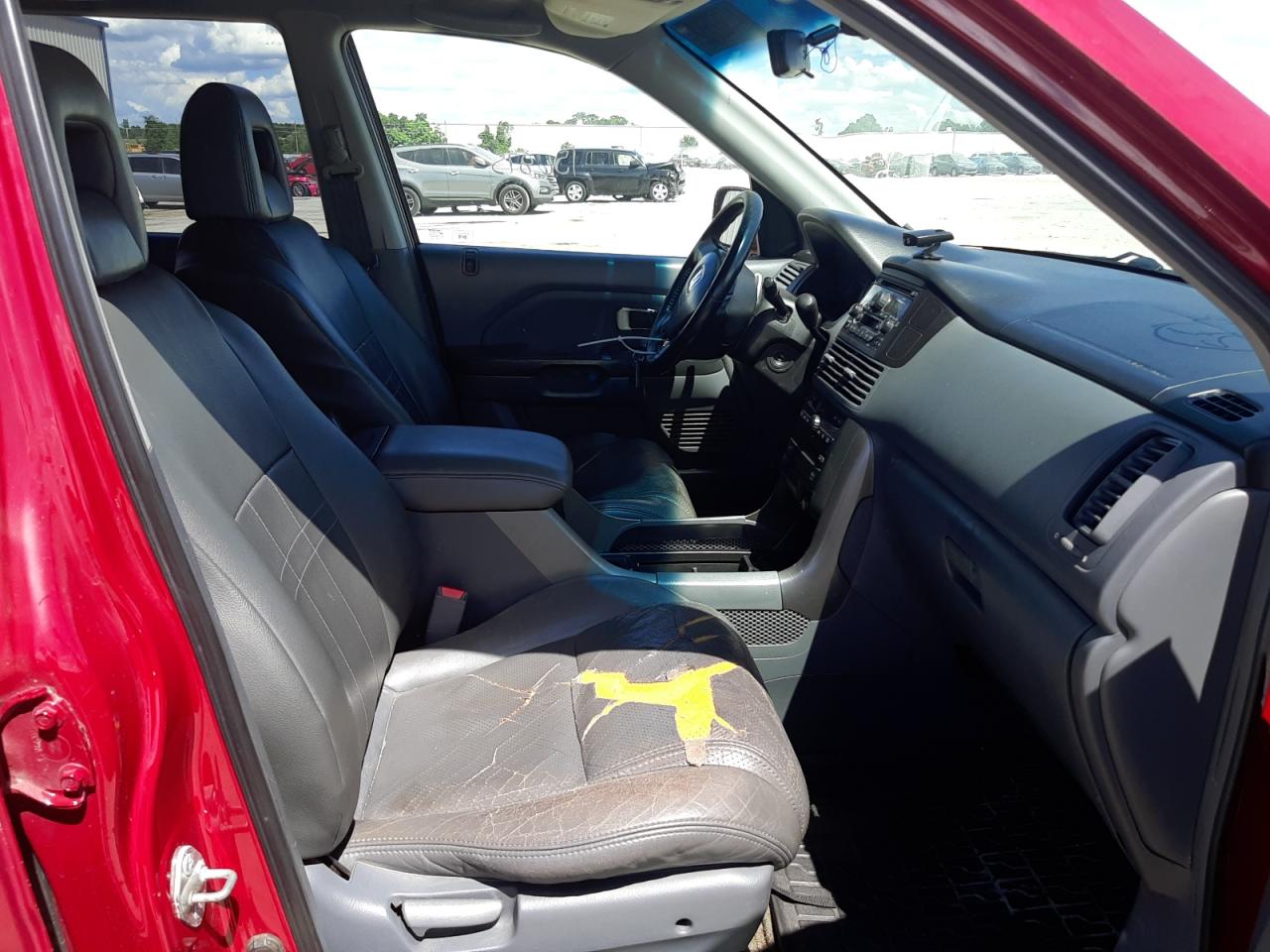 Photo 5 from auction – 2003 HONDA PILOT EXL with VIN 2HKYF18663H565750