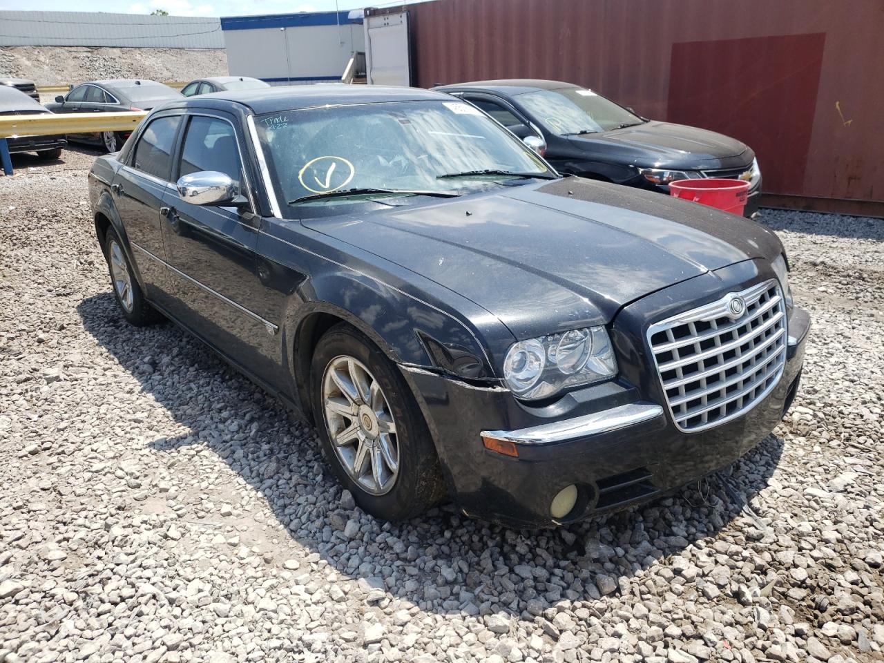 CHRYSLER 300C 2005 with VIN 2C3JA63H35H163805 - Photo from auction