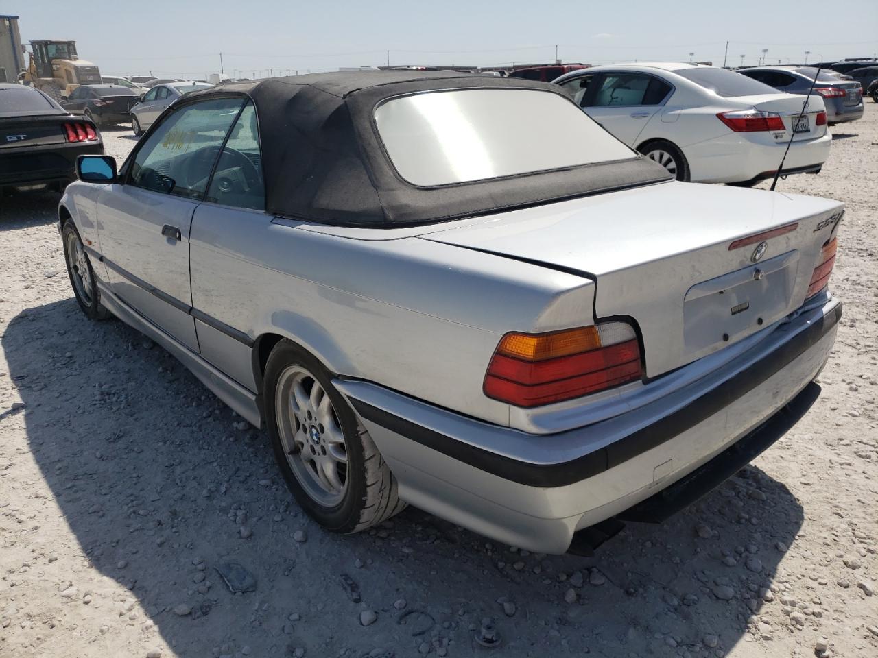 Zdjęcie 3 z aukcji – 1998 BMW 328 IC z VIN WBABK7320WET65859