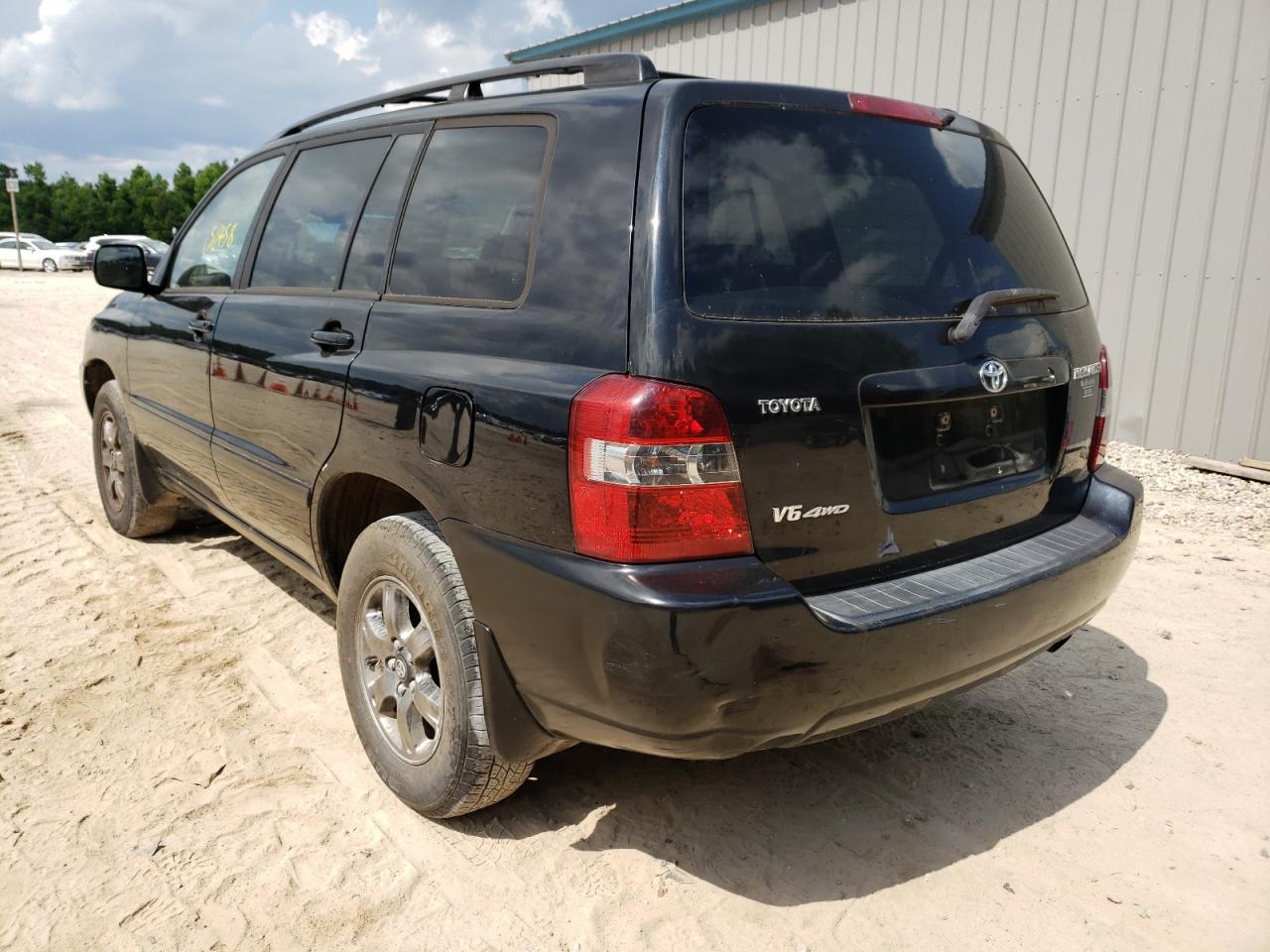 Photo 3 from auction – 2005 TOYOTA HIGHLANDER with VIN JTEEP21A550113675