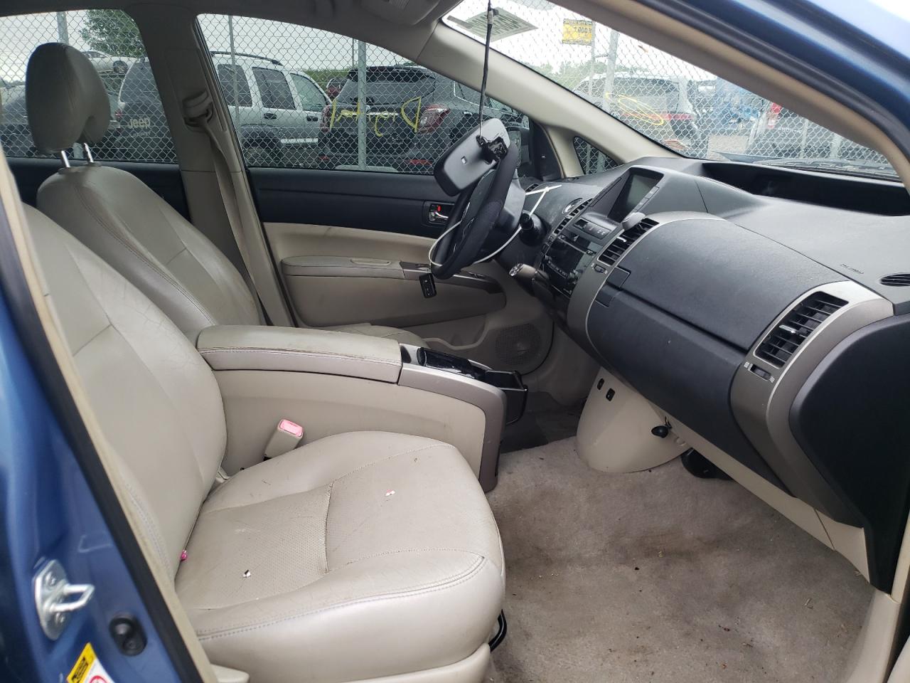 Photo 5 from auction – 2006 TOYOTA PRIUS with VIN JTDKB20U667537599