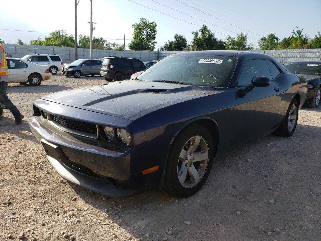Photo 2 from auction – 2013 DODGE CHALLENGER with VIN 2C3CDYAGXDH582125