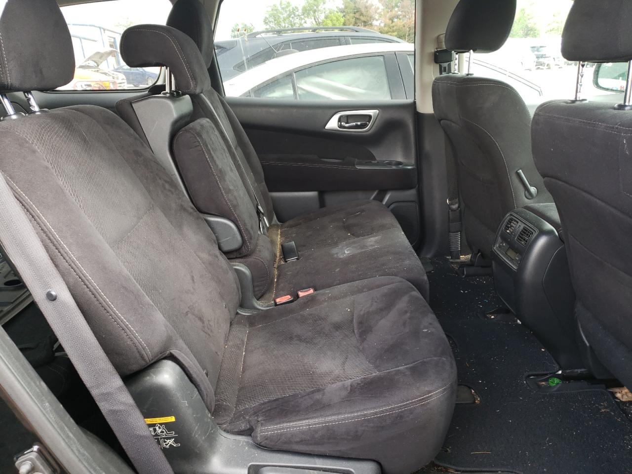 Photo 6 from auction – 2014 NISSAN PATHFINDER with VIN 5N1AR2MM5EC608150