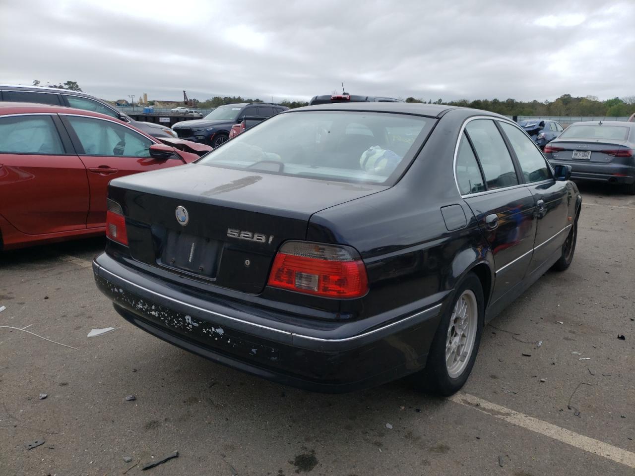 Photo 4 from auction – 2000 BMW 528 I AUTO with VIN WBADM6347YGU13069