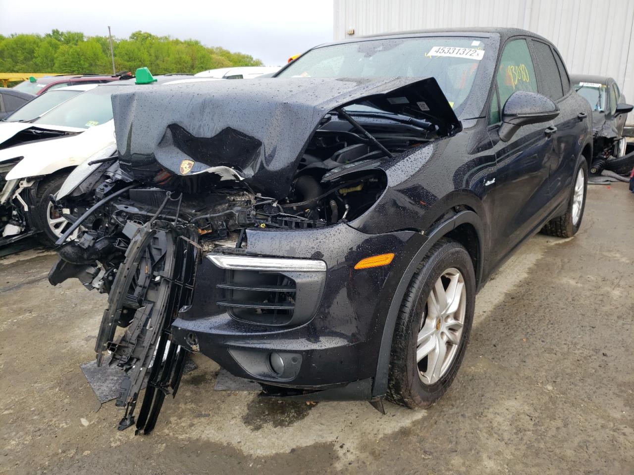 Photo 2 from auction – 2016 PORSCHE CAYENNE with VIN WP1AF2A29GKA40265
