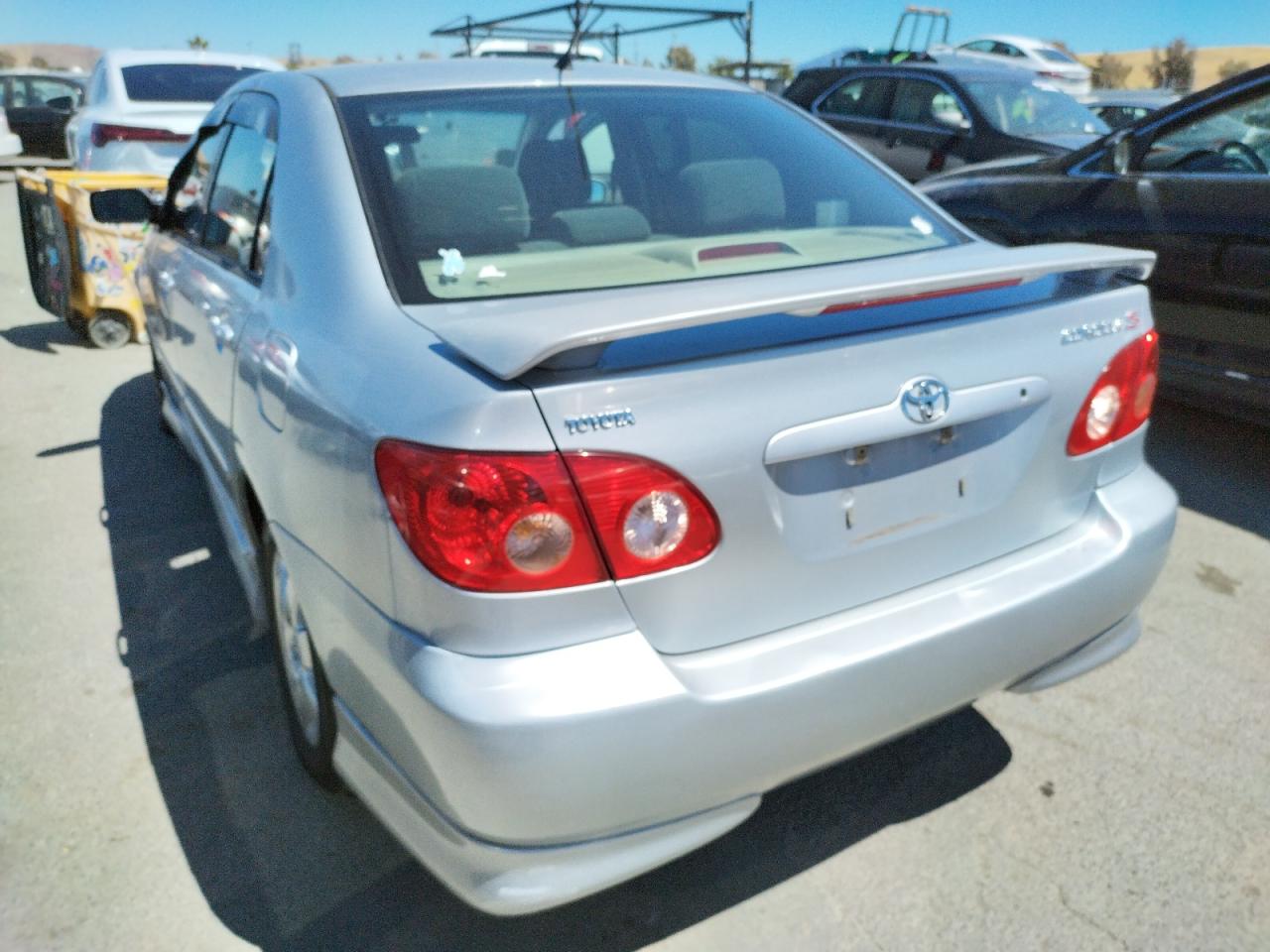 Photo 3 from auction – 2007 TOYOTA COROLLA CE with VIN 1NXBR30E87Z821910