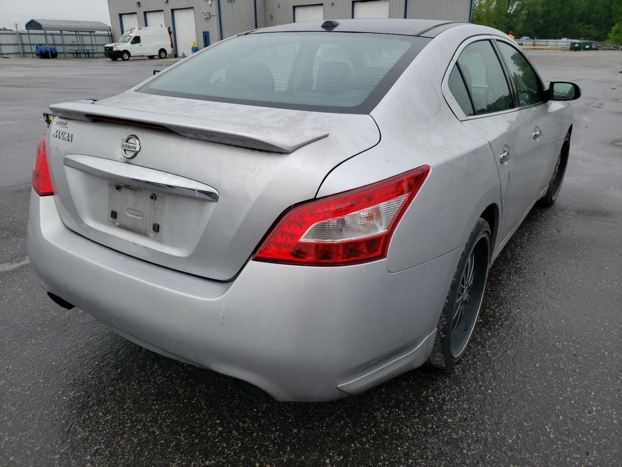 Photo 4 from auction – 2010 NISSAN MAXIMA S with VIN 1N4AA5AP1AC818935