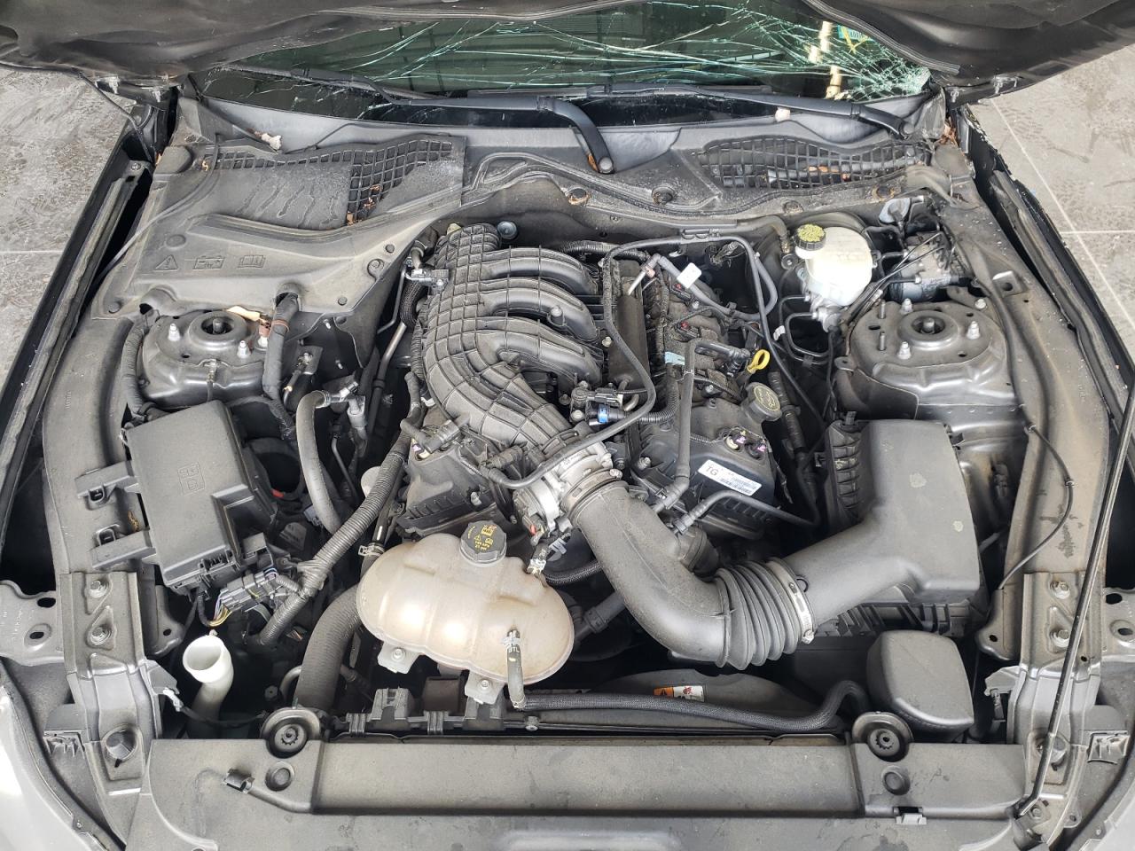 Photo 7 from auction – 2016 FORD MUSTANG with VIN 1FA6P8AM7G5335717