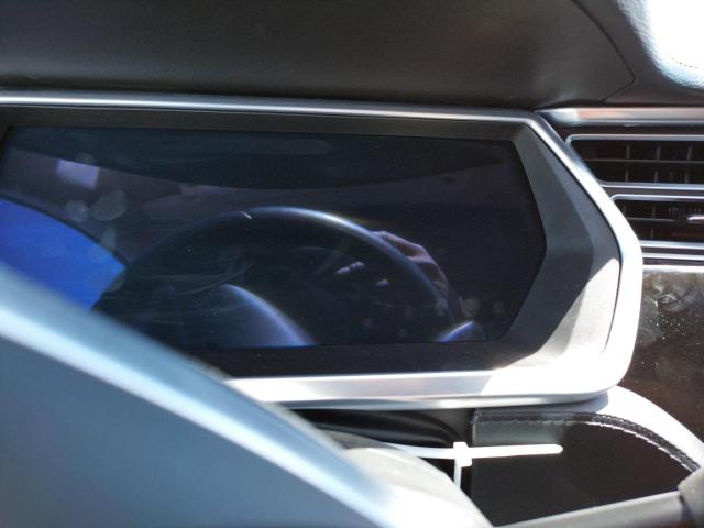 Photo 8 from auction – 2013 TESLA MODEL S with VIN 5YJSA1CN8DFP22536