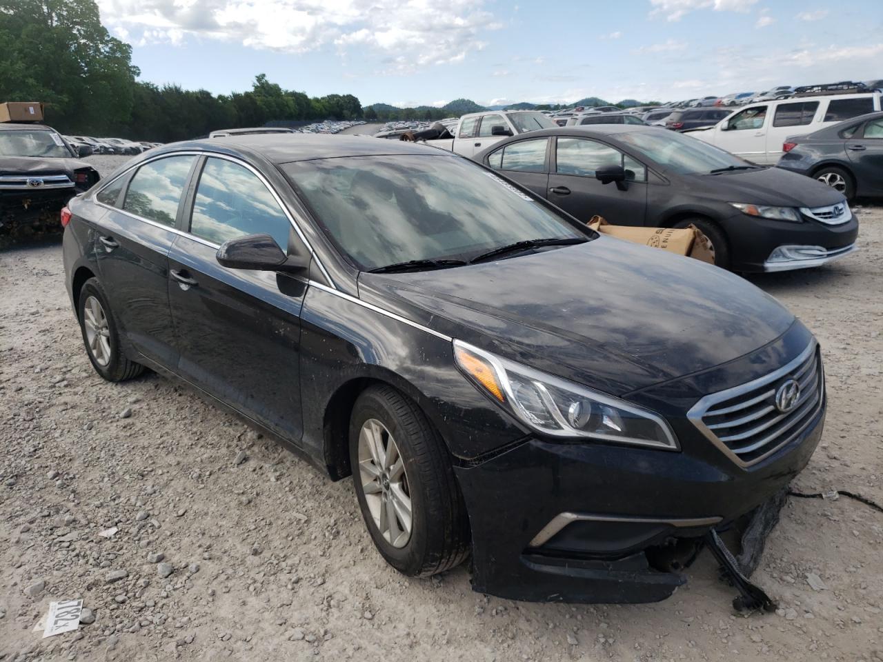 Photo 1 from auction – 2016 HYUNDAI SONATA SE with VIN 5NPE24AF1GH417599