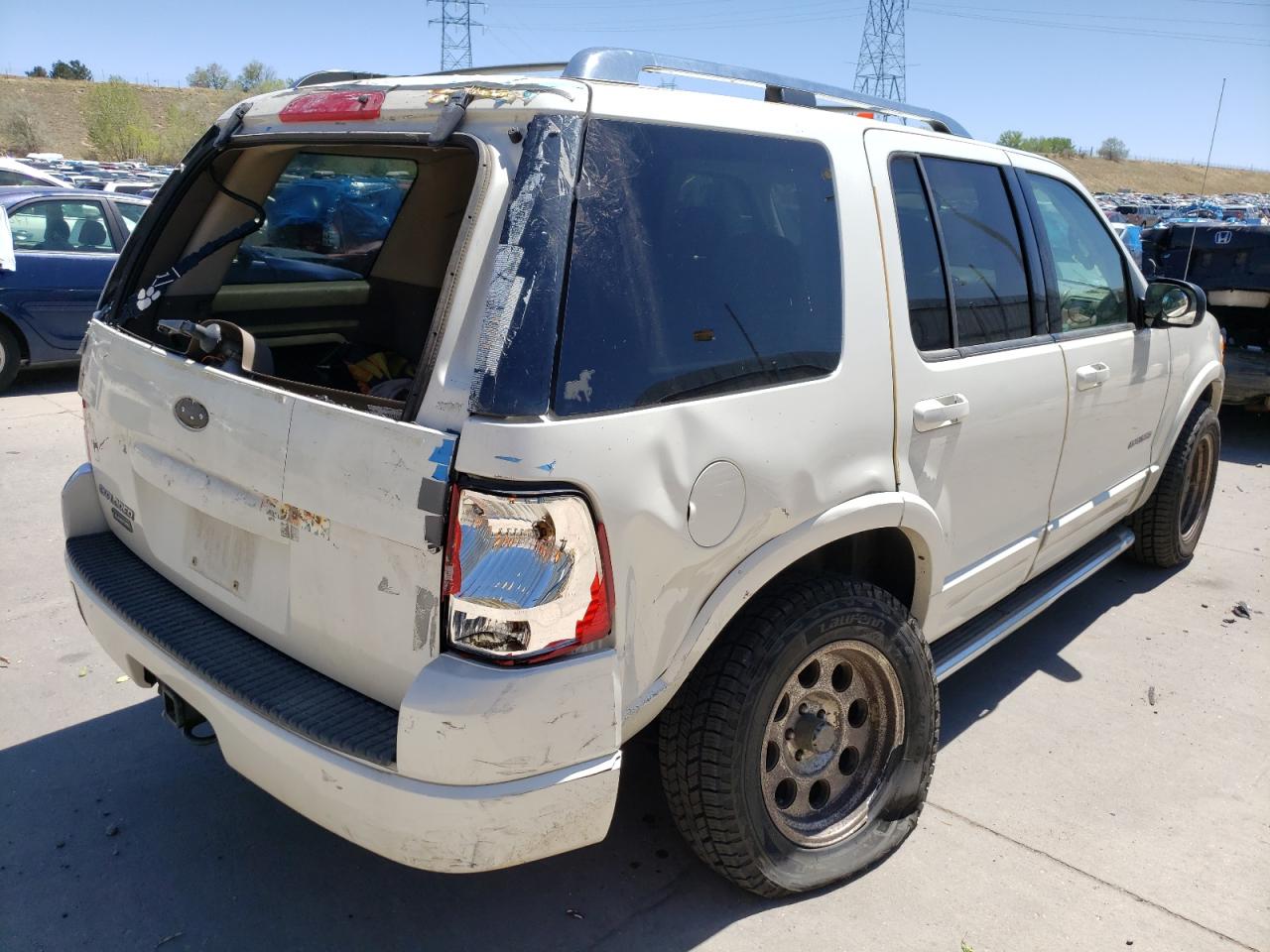 Photo 4 from auction – 2004 FORD EXPLORER L with VIN 1FMDU75K34ZA31815