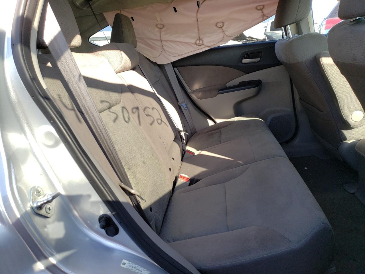 Photo 6 from auction – 2013 HONDA CR-V EX with VIN 2HKRM3H55DH520149