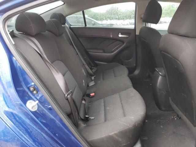 Photo 6 from auction – 2017 KIA FORTE LX with VIN 3KPFK4A78HE052843