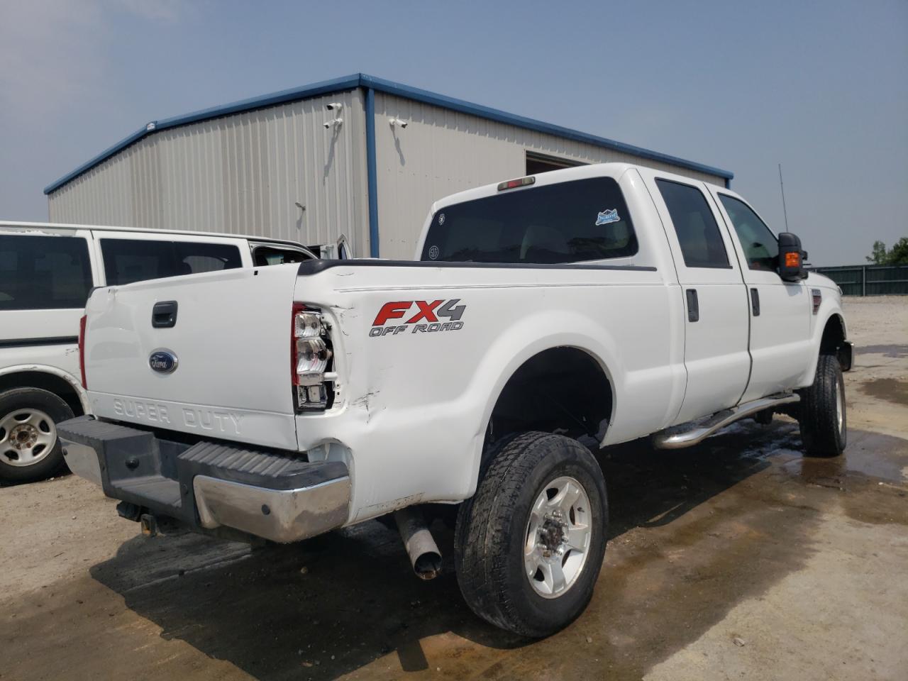 Photo 4 from auction – 2010 FORD F250 SUPER with VIN 1FTSW2BR2AEA37392