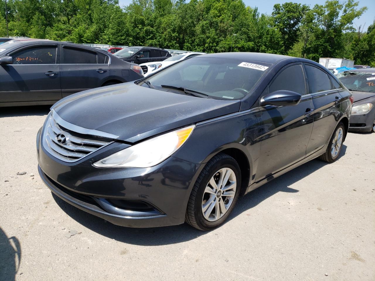 Photo 2 from auction – 2013 HYUNDAI SONATA GLS with VIN 5NPEB4AC2DH734860