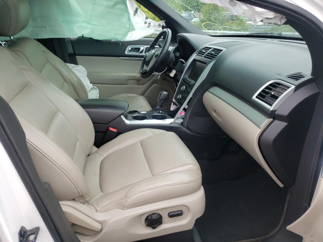 Photo 5 from auction – 2013 FORD EXPLORER X with VIN 1FM5K7D94DGA96077