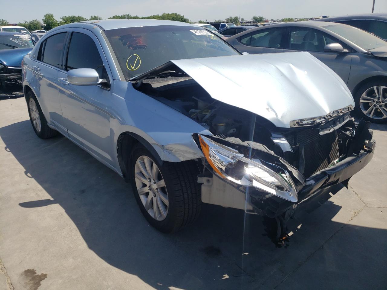 CHRYSLER 200 TOURIN 2013 with VIN 1C3CCBBB1DN584775 - Photo from auction