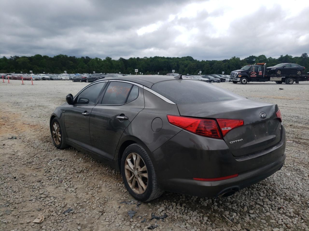 Photo 3 from auction – 2013 KIA OPTIMA LX with VIN 5XXGM4A71DG190496