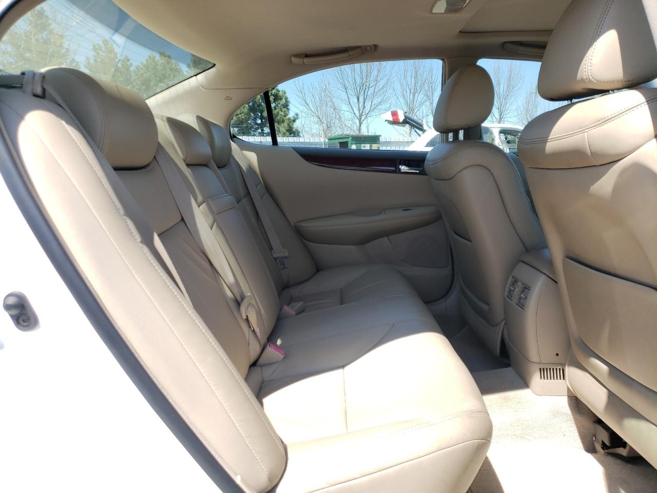 Photo 6 from auction – 2004 LEXUS ES 330 with VIN JTHBA30G545048699