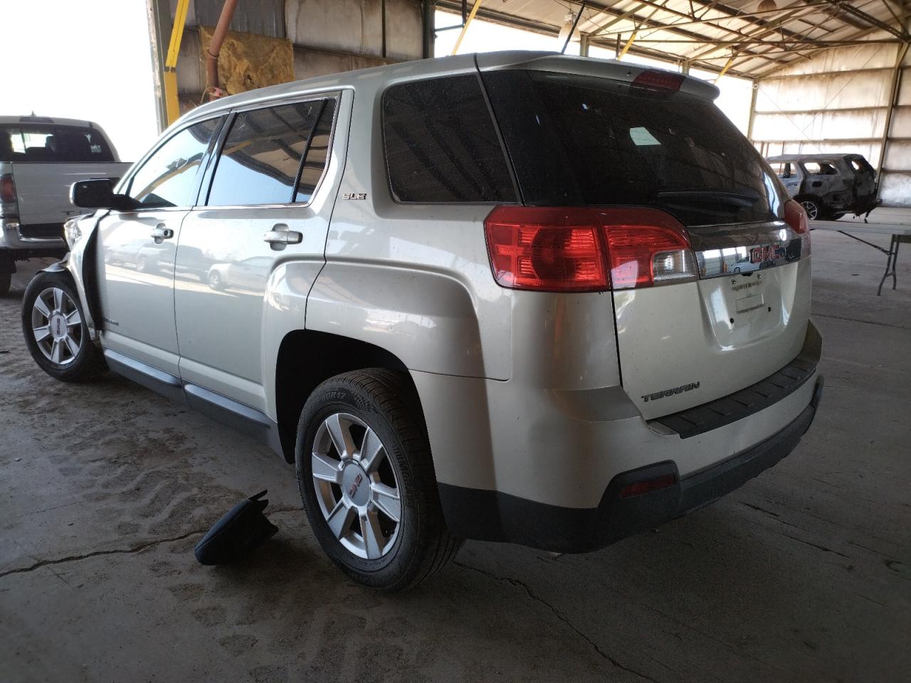 Photo 3 from auction – 2013 GMC TERRAIN SL with VIN 2GKALMEK6D6250695