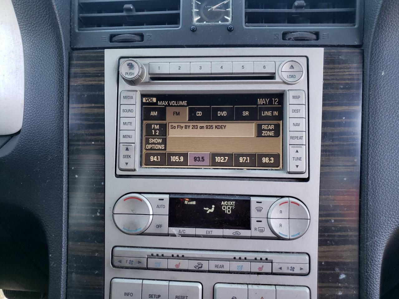 Photo 9 from auction – 2007 LINCOLN NAVIGATOR with VIN 5LMFU27597LJ03348