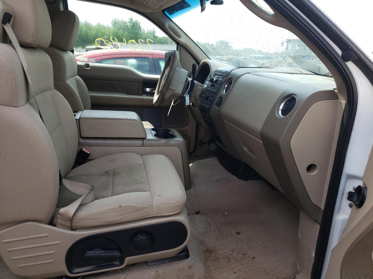 Photo 5 from auction – 2004 FORD F150 with VIN 1FTPX12514NC01486