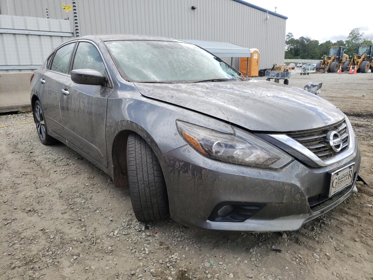 NISSAN ALTIMA 2.5 2017 with VIN 1N4AL3AP6HC123990 - Photo from auction
