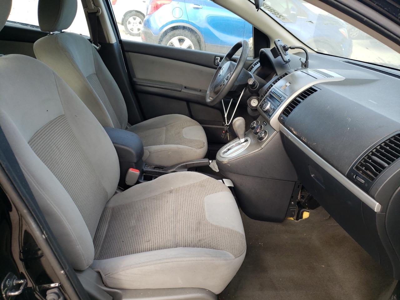 Photo 5 from auction – 2010 NISSAN SENTRA 2.0 with VIN 3N1AB6AP8AL655804