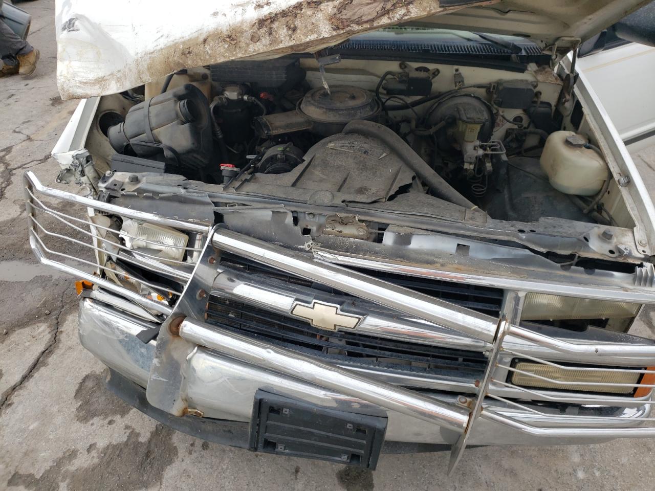 Photo 7 from auction – 1994 CHEVROLET GMT-400 C1 with VIN 2GCEC19ZXR1121110