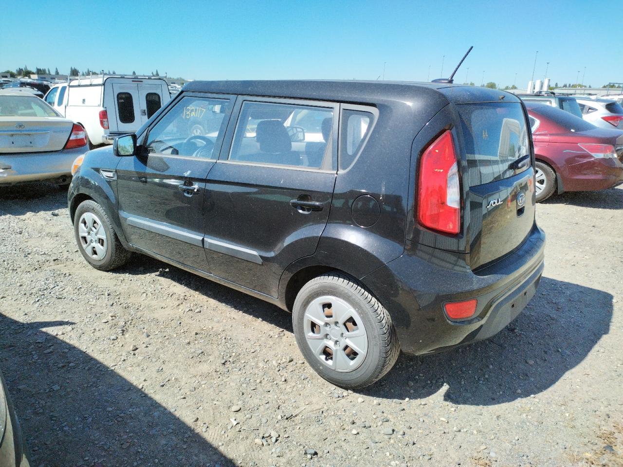 Photo 3 from auction – 2012 KIA SOUL with VIN KNDJT2A57C7743669