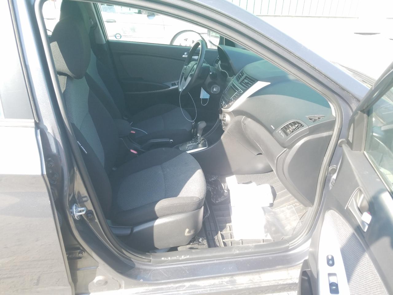Photo 5 from auction – 2013 HYUNDAI ACCENT GLS with VIN KMHCT5AE9DU099343
