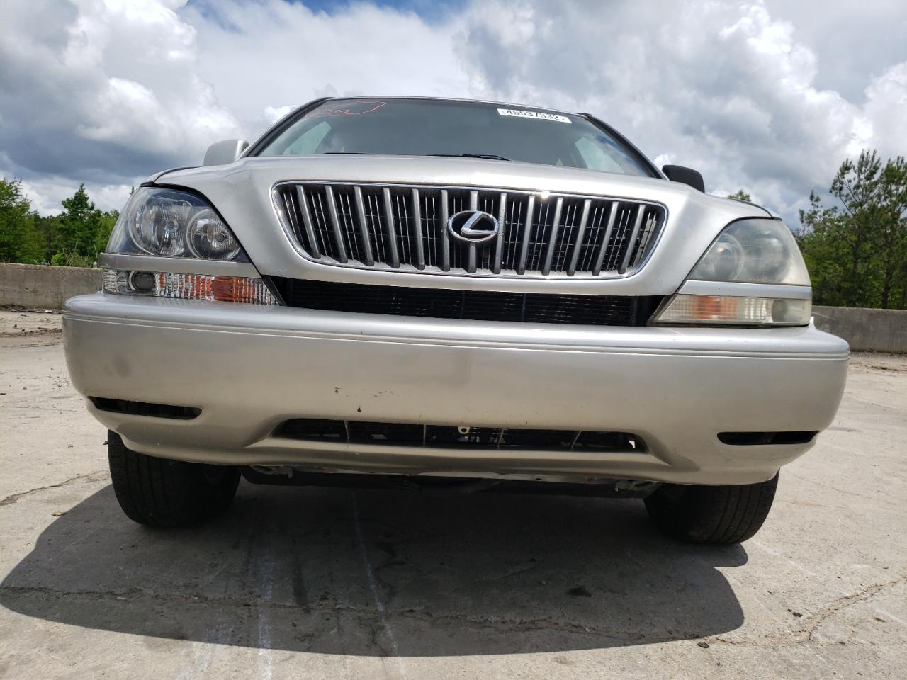 Photo 9 from auction – 1999 LEXUS RX 300 with VIN JT6GF10U5X0037410