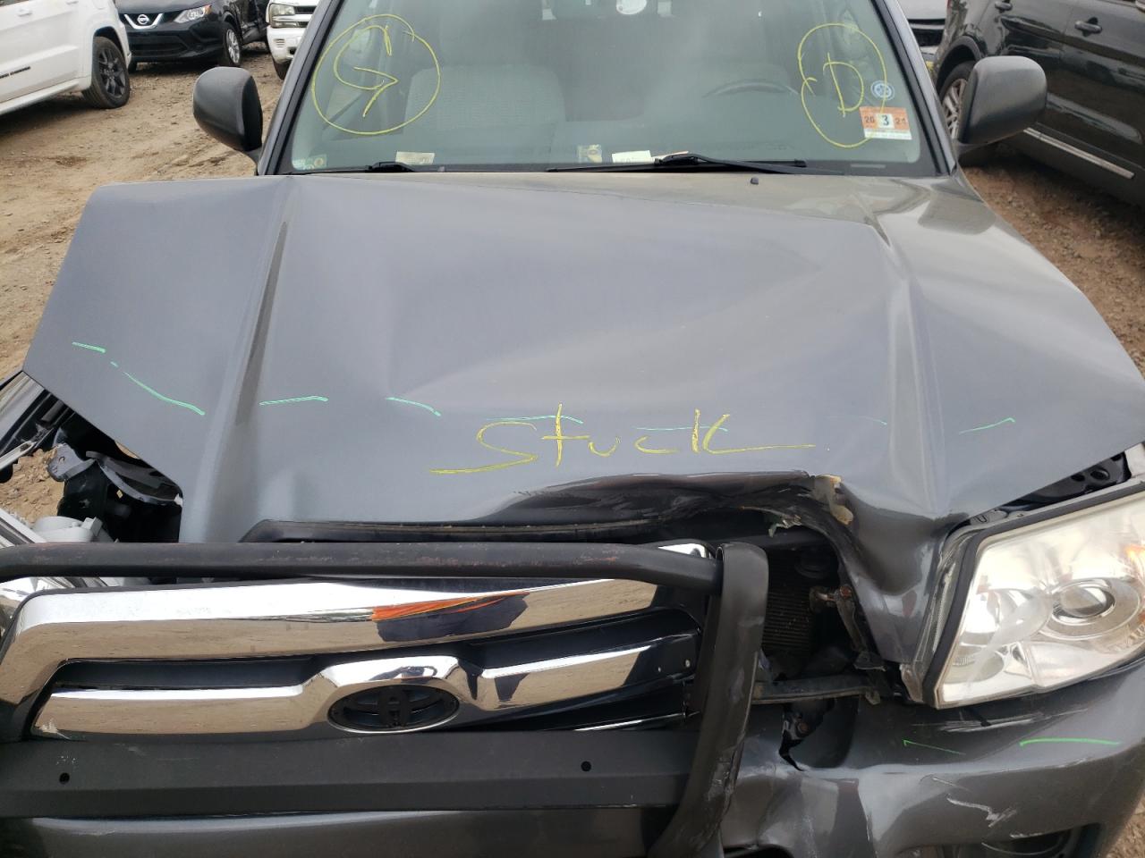 Photo 7 from auction – 2006 TOYOTA 4RUNNER SR with VIN JTEBU14R160104187