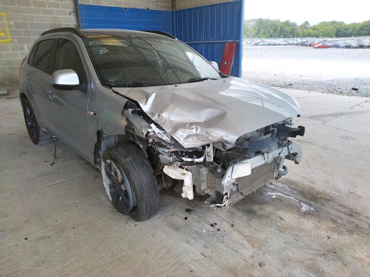 MITSUBISHI OUTLANDER 2011 with VIN JA4AR4AU9BZ022364 - Photo from auction