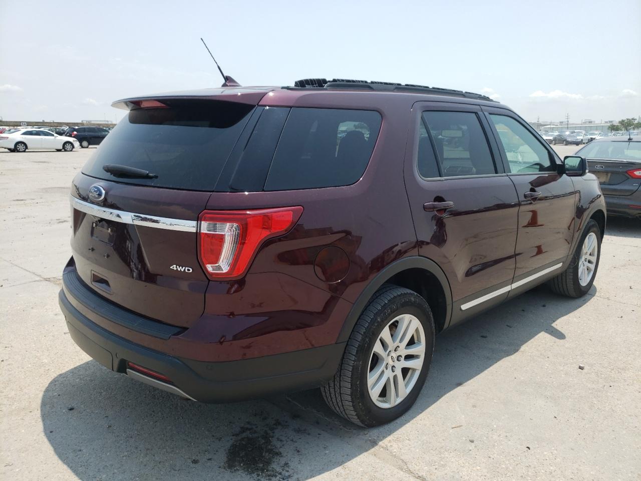 Photo 4 from auction – 2019 FORD EXPLORER X with VIN 1FM5K8D85KGA06994